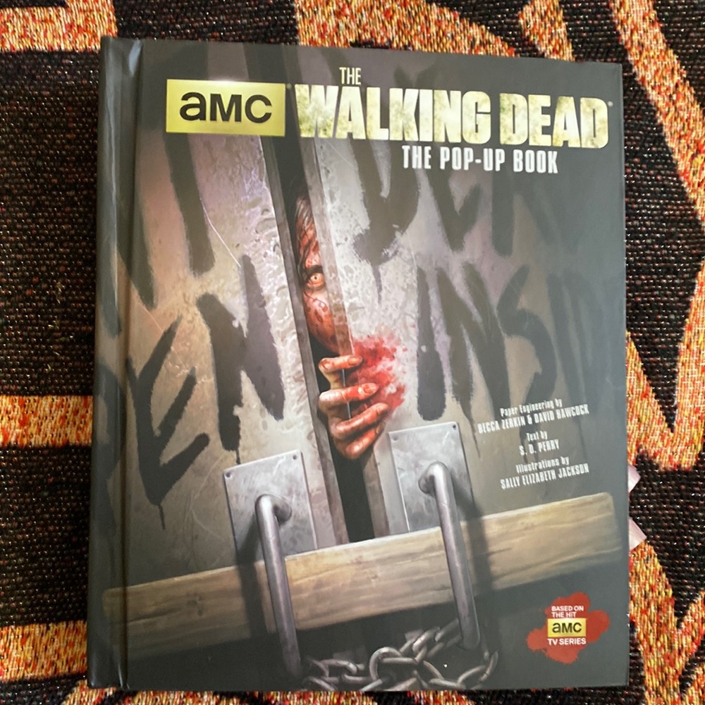 Walking Dead pop up book